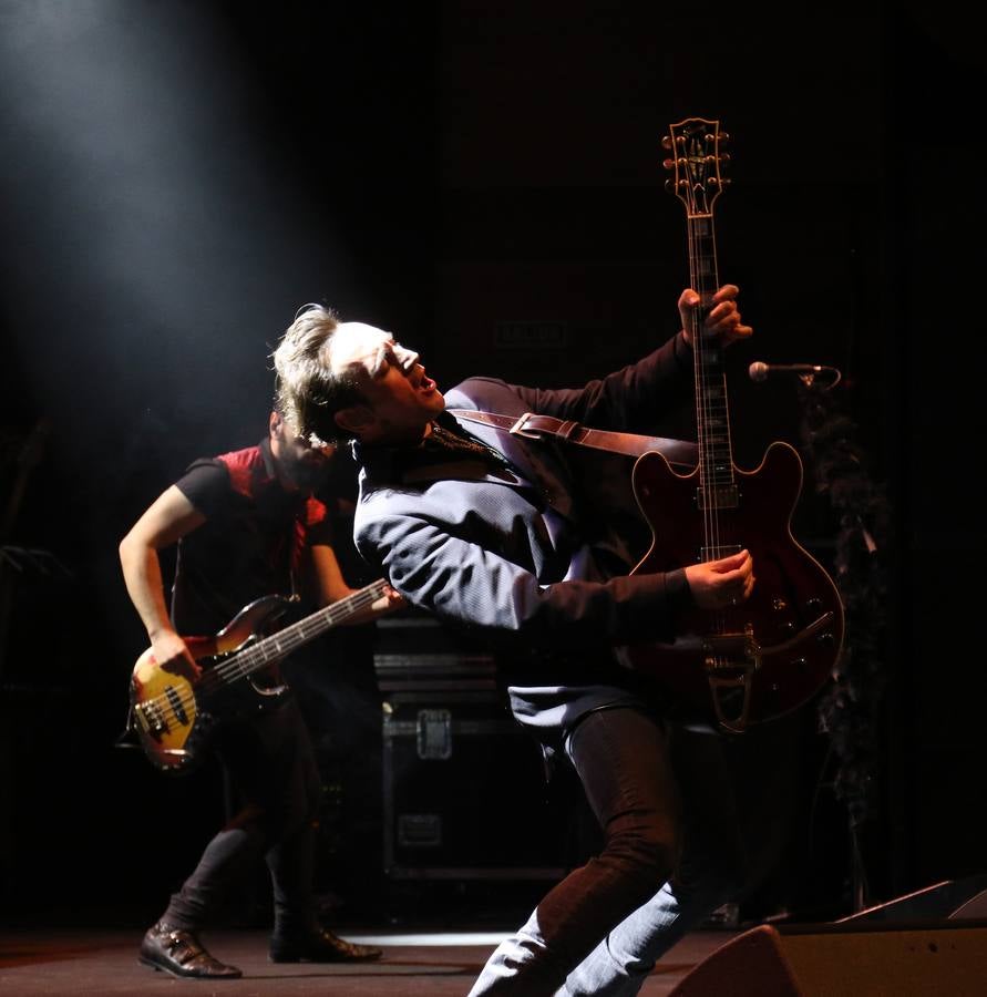 El cantante barcelonés llega a Valladolid en el tramo final de su gira Salud & Rock and roll