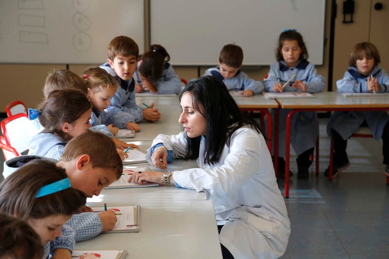 Tenacidad, humildad y gratitud marcan la tarea de la educación en valores cristianos que recibe el casi centenar de alumnos