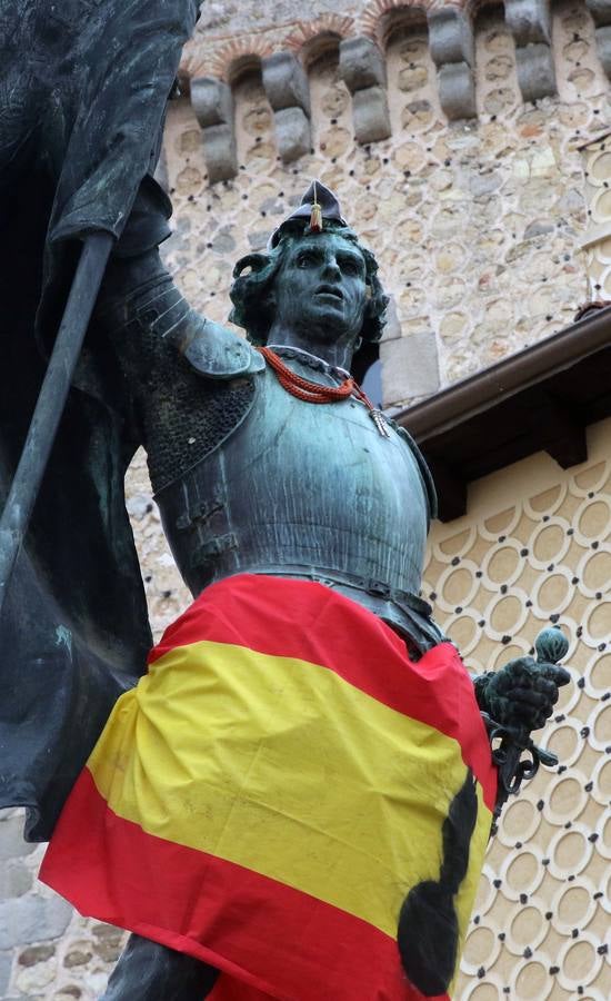 99 personas han sellado su compromiso con la defensa de España y de sus valores