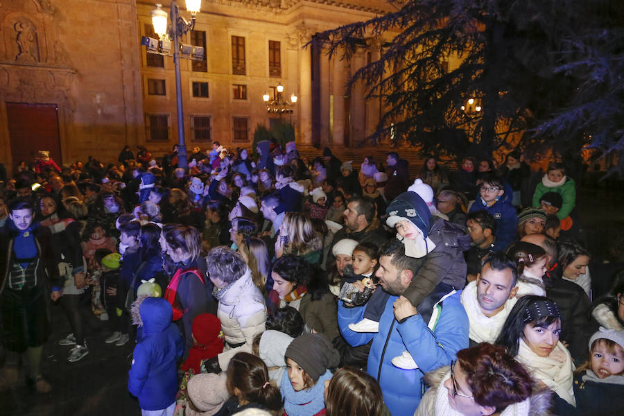 Un total de 40 casetas ofrecerán distintos productos artesanos, alimentarios, de bisutería o de ropa hasta el 8 de enero en la plaza de Anaya