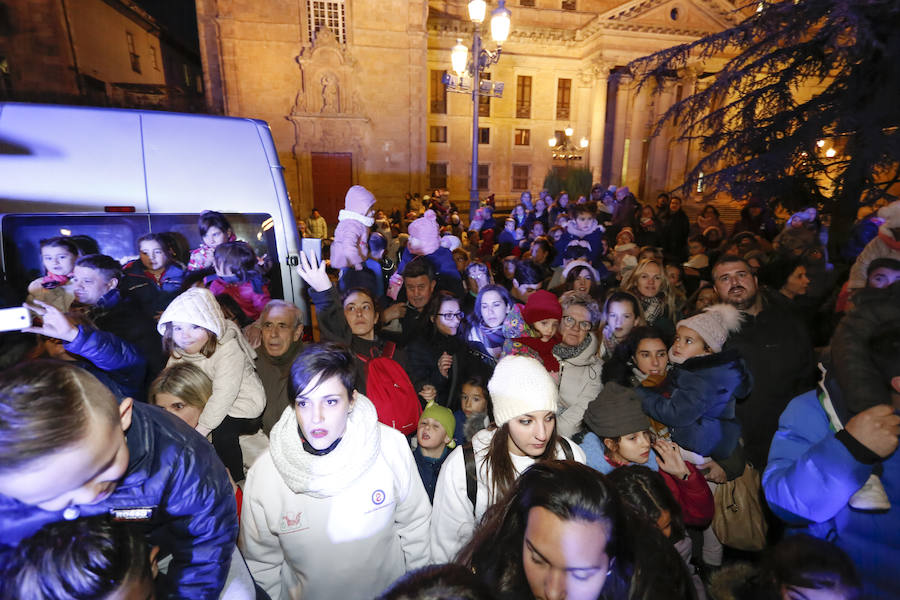 Un total de 40 casetas ofrecerán distintos productos artesanos, alimentarios, de bisutería o de ropa hasta el 8 de enero en la plaza de Anaya