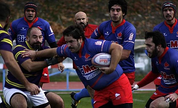 Momento del partido del BigMat Tabanera Lobos.