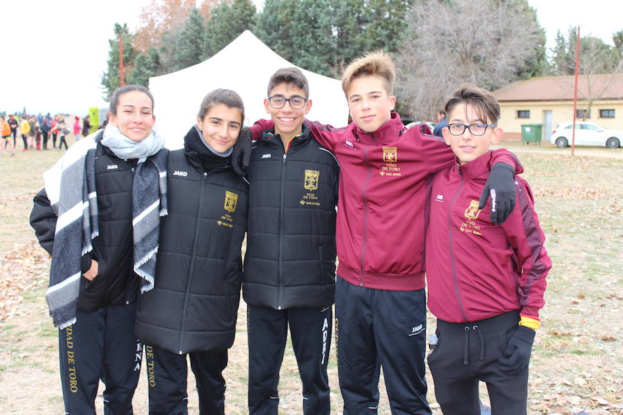 Participantes en el cross de Cantimpalos