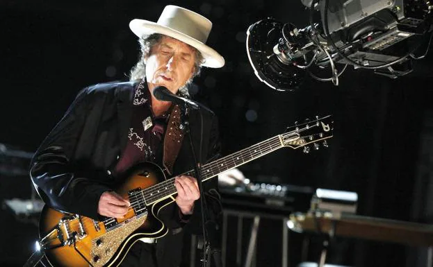 Bob Dylan,durante un concierto.