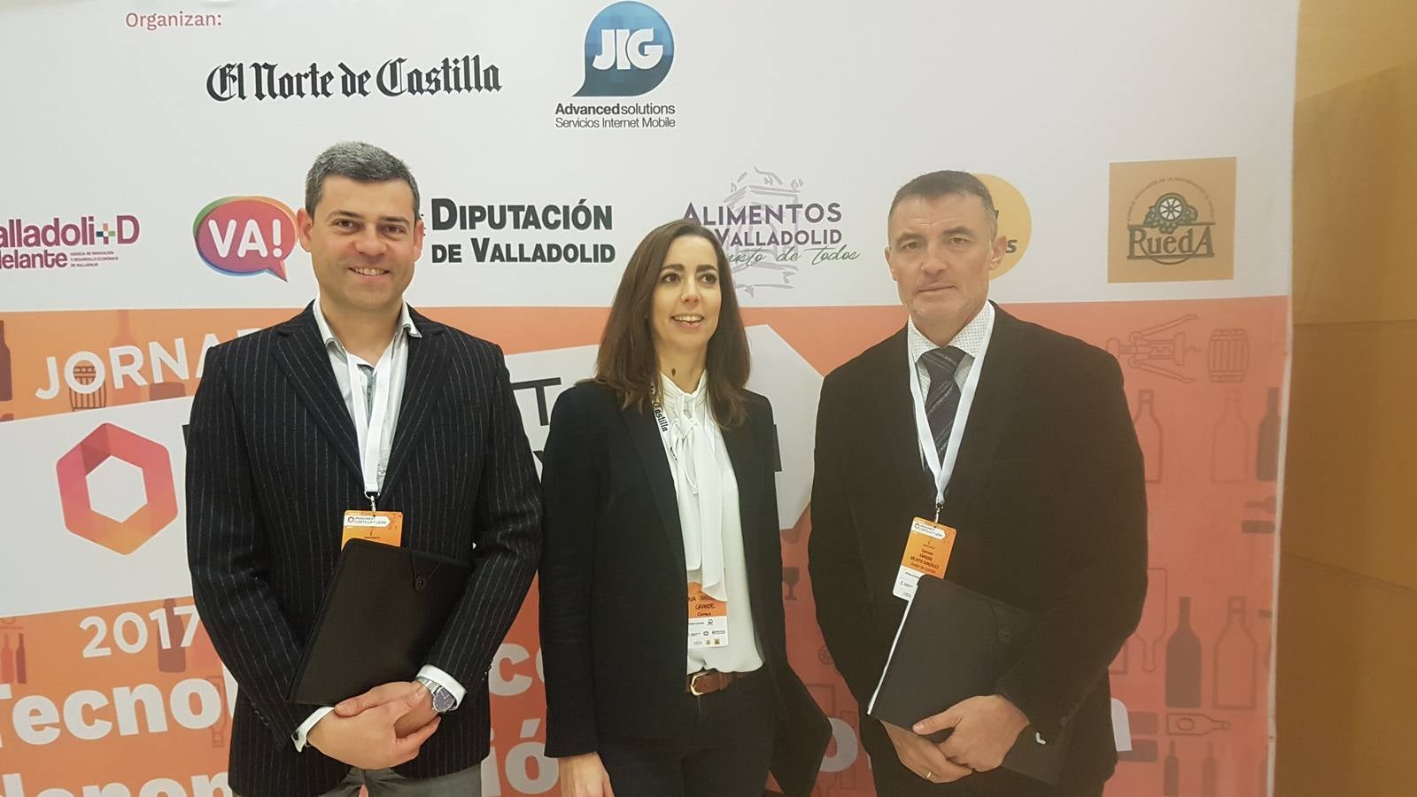 El encuentro organizado por El Norte de Castilla, con el patrocinio de la Diputación de Valladolid;, el Ayuntamiento; Correos, y la Denominación de Origen Rueda se celebra, en el Auditorio del Museo de la Ciencia