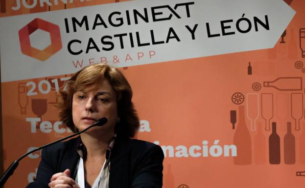 Marta Rivas, durante su ponencia.