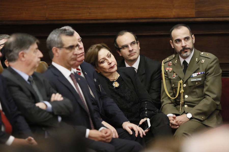 El Rey preside en la USal la presentación del Diccionario Panhispánico Jurídico