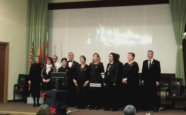 Coro del Servicio Territorial de Agricultura de la Junta en Zamora, durante la actuación. 