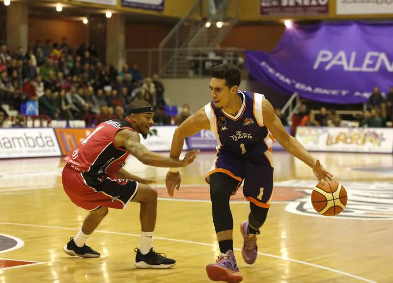 El Chocolates Trapa se impone al Carramimbre Valladolid en el derbi