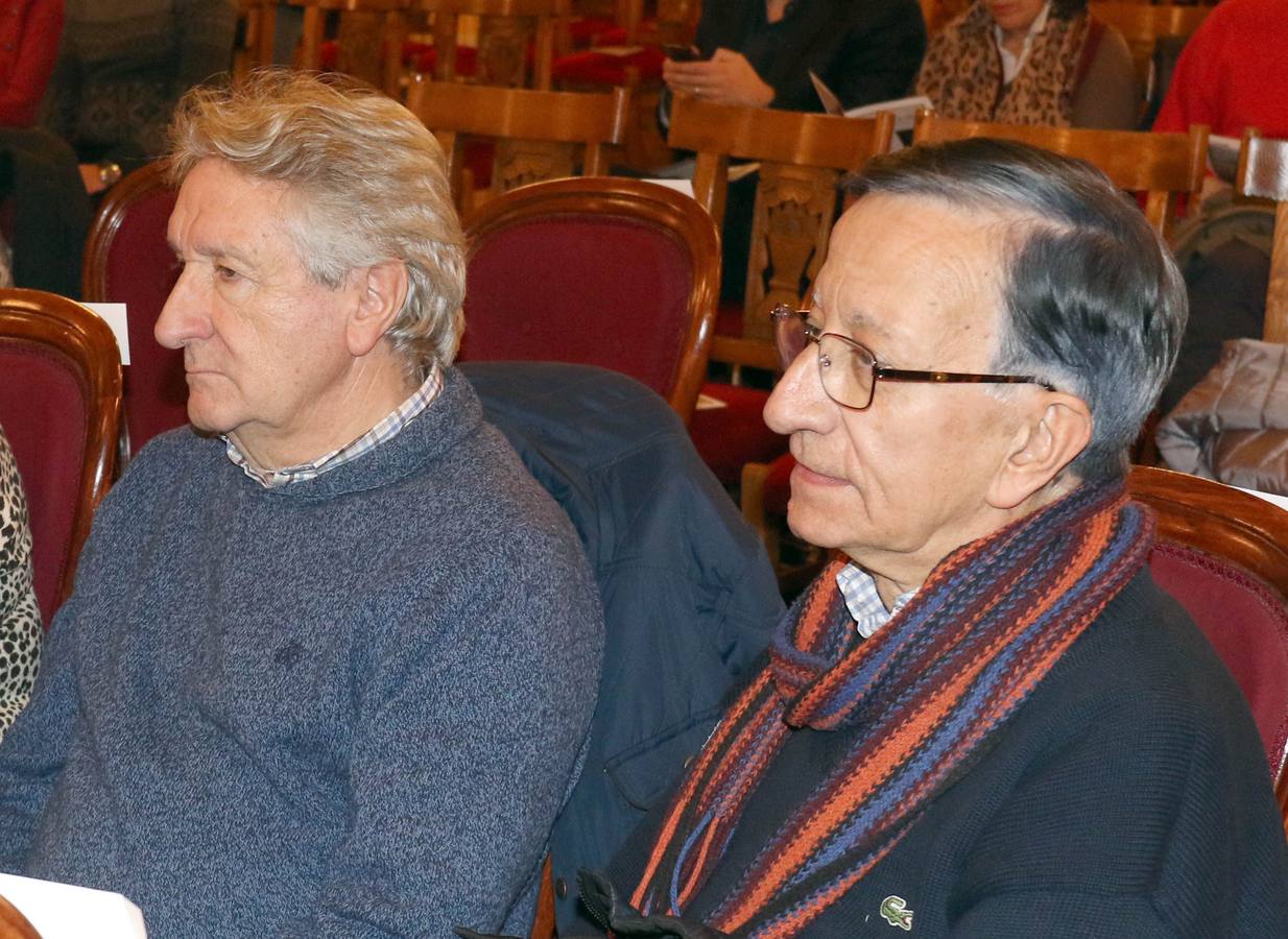 La obra, editada por Vitruvio, recoge distintos destellos de la trayectoria lírica del autor desde 1983 hasta 2014