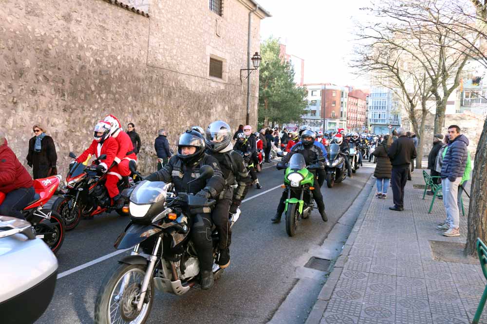 Cerca de 1.000 moteros han participado en la campaña solidaria del Real Moto Club Burgalés