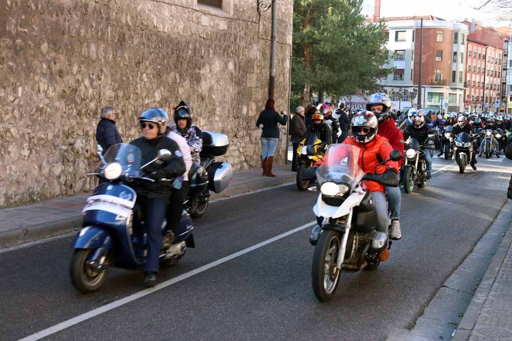 Cerca de 1.000 moteros han participado en la campaña solidaria del Real Moto Club Burgalés