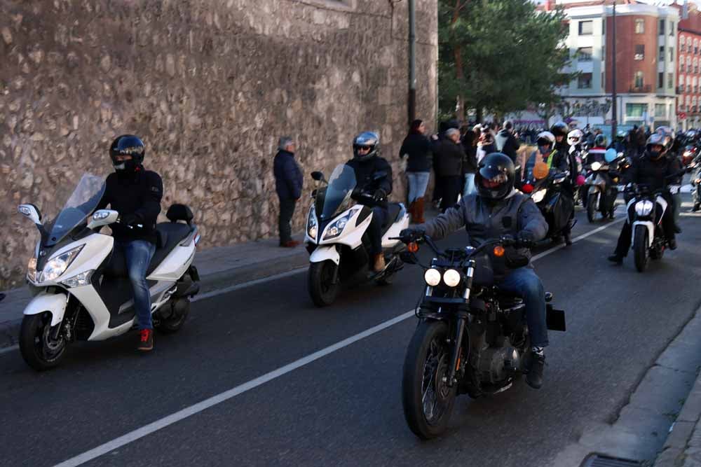 Cerca de 1.000 moteros han participado en la campaña solidaria del Real Moto Club Burgalés