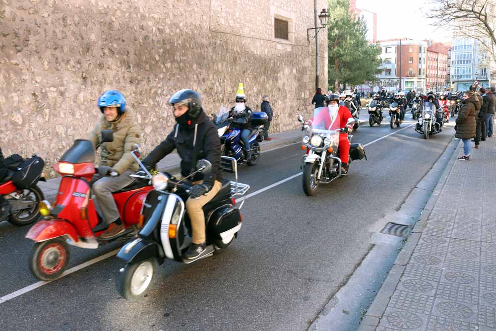 Cerca de 1.000 moteros han participado en la campaña solidaria del Real Moto Club Burgalés