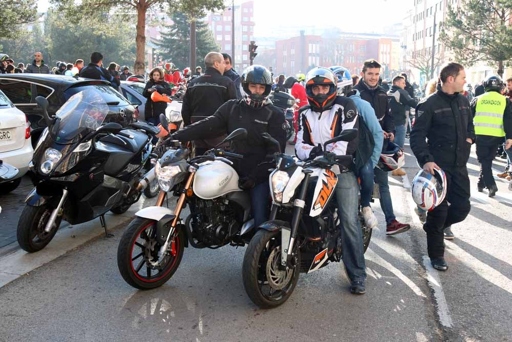 Cerca de 1.000 moteros han participado en la campaña solidaria del Real Moto Club Burgalés