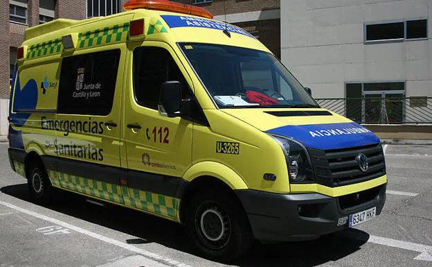 Una ambulancia del 112 de soporte vital básico. 