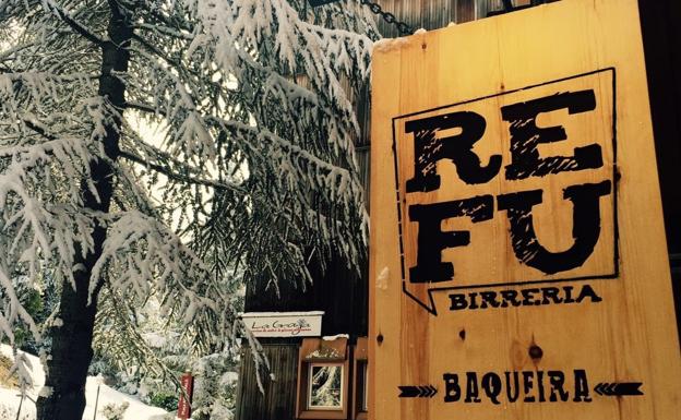 Eth Refugi es uno de los lugares más concurridos tras la larga jornada de esquí