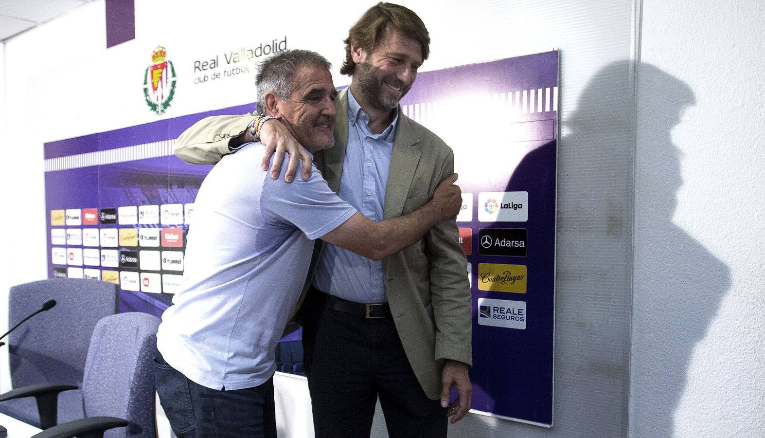 12.06 Despedida de Paco Herrera como entrenador del Real Valladolid.