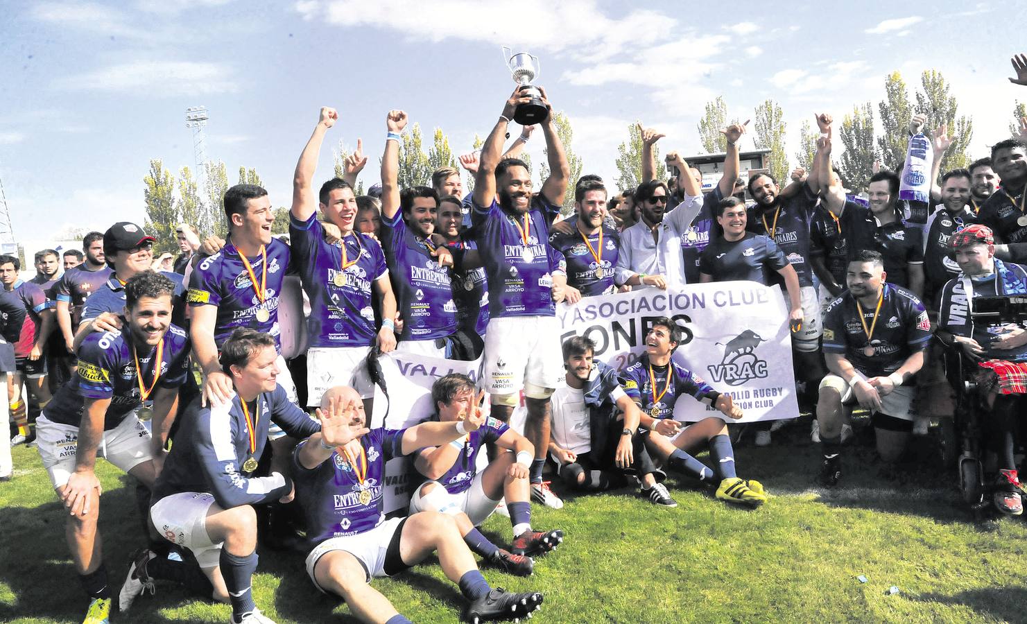 15.10 VRAC Quesos Entrepinares gana la Supercopa de España de rugby ante la UE Santboiana en Pepe Rojo.