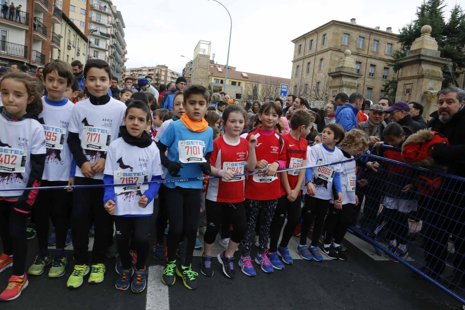 Primera y segunda carrera de la San Silvestre de Salamanca