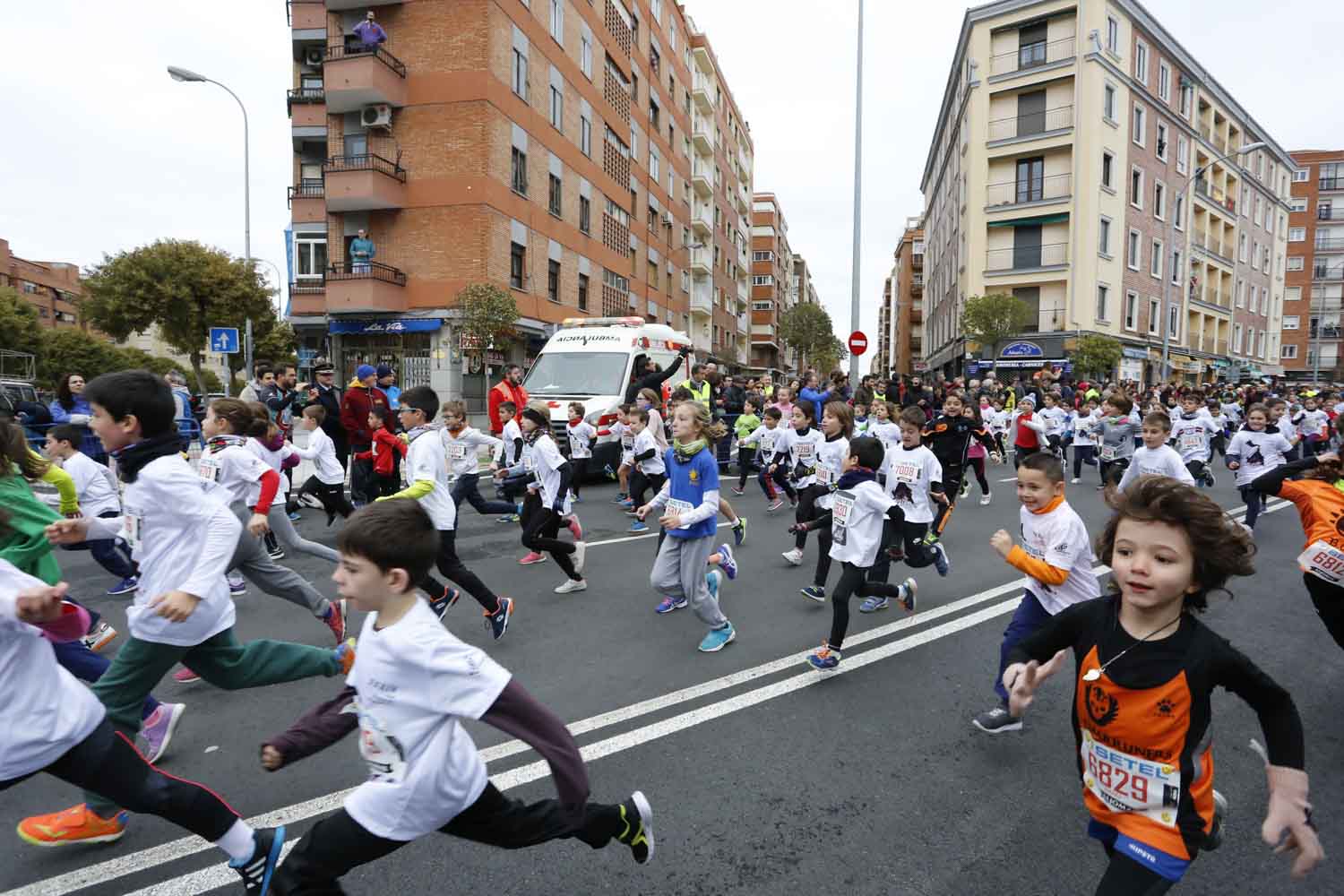 Primera y segunda carrera de la San Silvestre de Salamanca