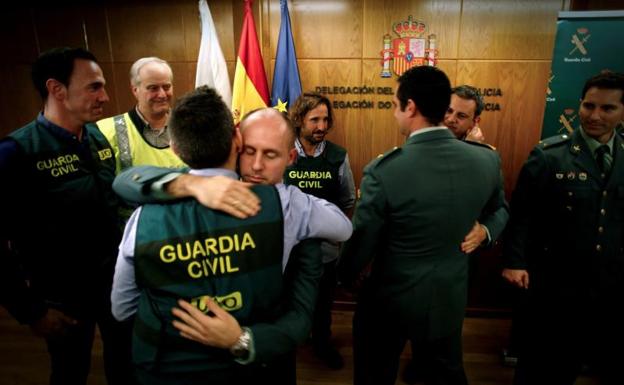 El responsable de la UCO y el jefe de Comandancia de la Guardia Civil en Galicia comparecieron hoy en rueda de prensa acompañados por el delegado del Gobierno en Galicia,