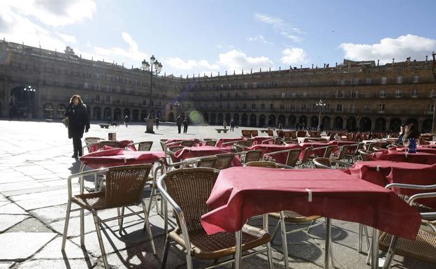 Terrazas de la Plaza Mayor de Salamanca.