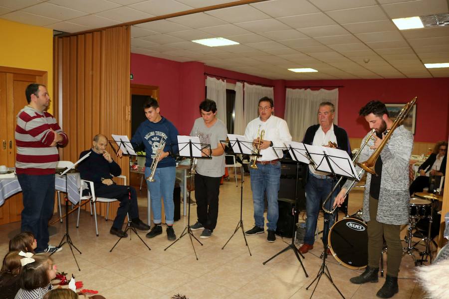 Los pajes reales recorren la geografía palentina