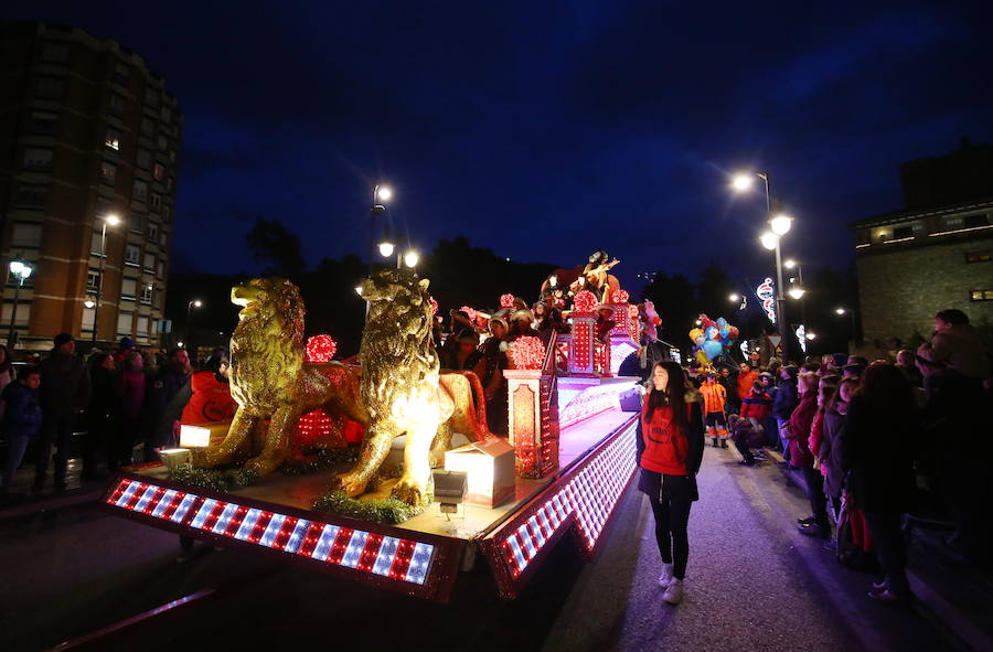 Cabalgata de los Reyes Magos de Oriente y del Mago Chalupa de Ponferrada.