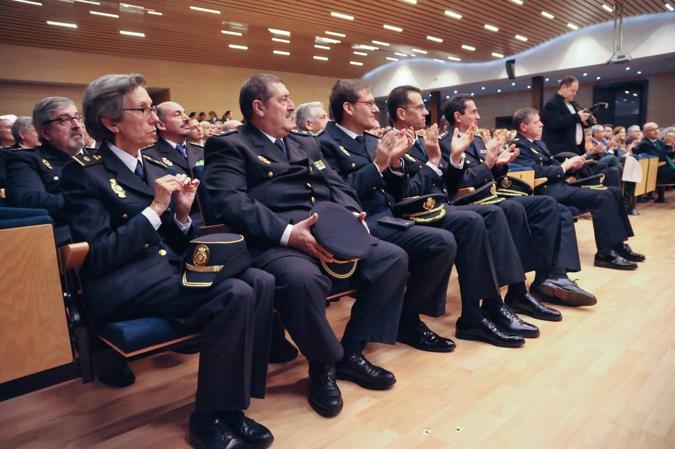 Valladolid celebra el 194 aniversario de la Policía Nacional