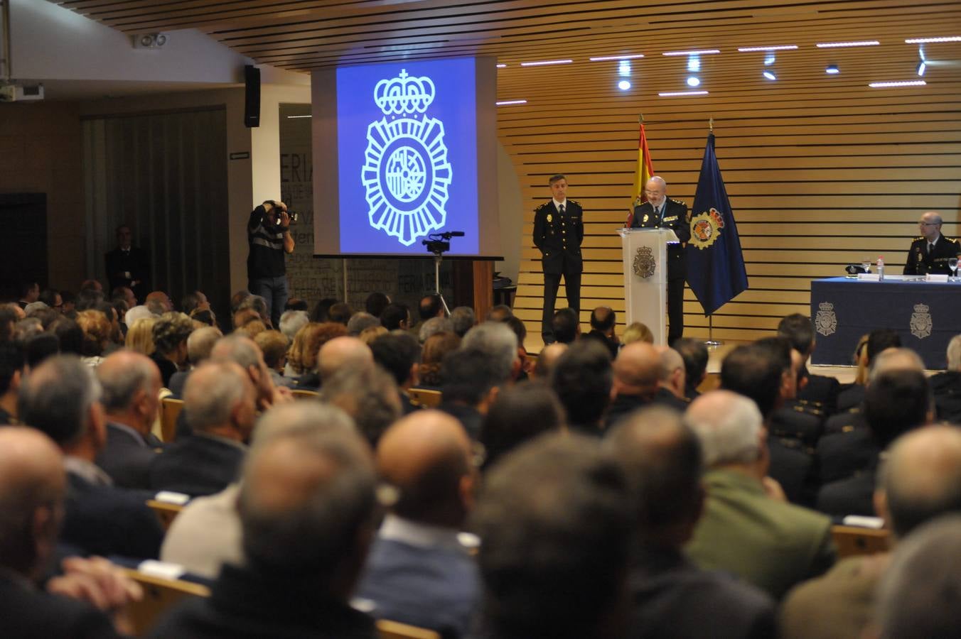 Valladolid celebra el 194 aniversario de la Policía Nacional