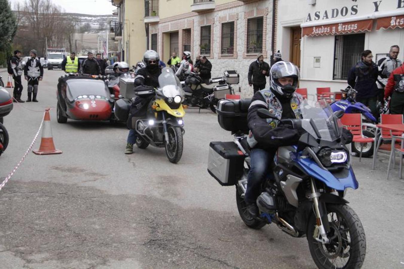 Visita de la Leyenda Continúa a Sacramenia