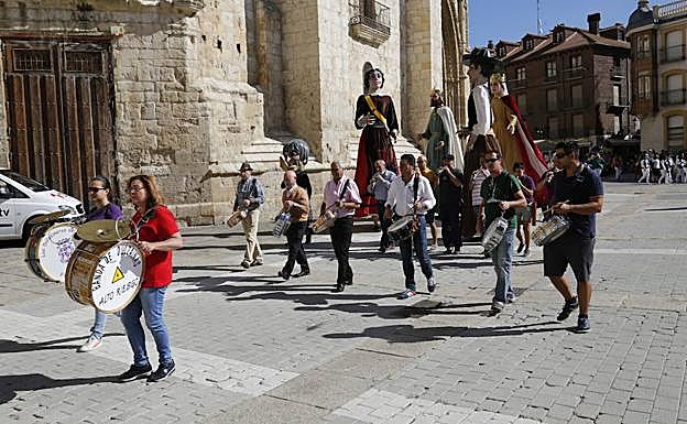 Ambiente festivo en el pasado San Antolín.