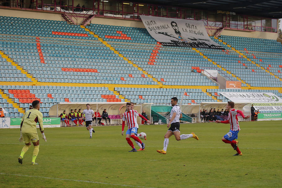 El equipo de Ramón María Calderé se deja remontar un 2-0 por el modesto Bembibre tras un nefasto partido en casa y desaprovecha la opción de ponerse segundo