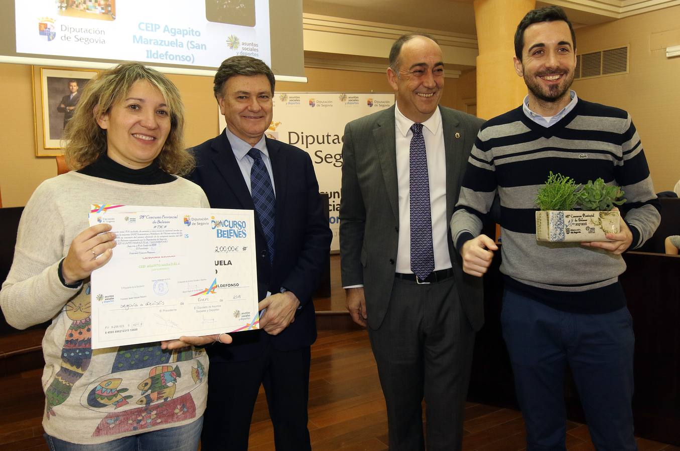 La Diputación de Segovia entrega los premios del Concurso Provincial de Belenes