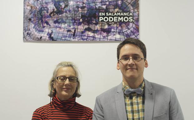 Isabel García e Ignacio Paredero, de Podemos. 