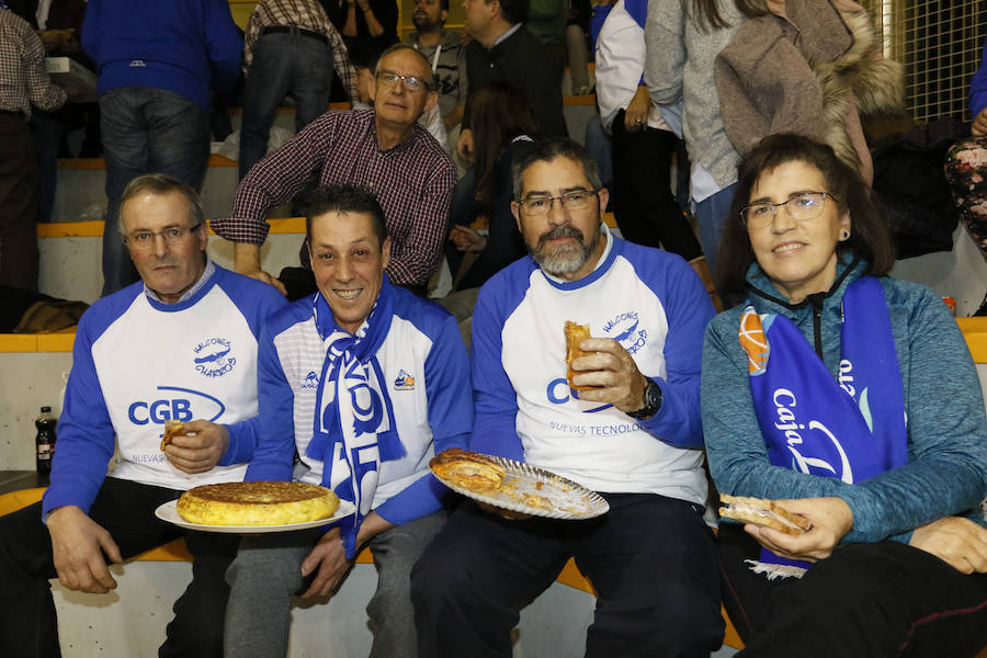 Una canasta de Laura Nicholls a escasos segundos para el final del partido le dio al equipo salmantino una importante victoria en la Euroliga que le permite seguir en la lucha por entrar en los cuartos de final