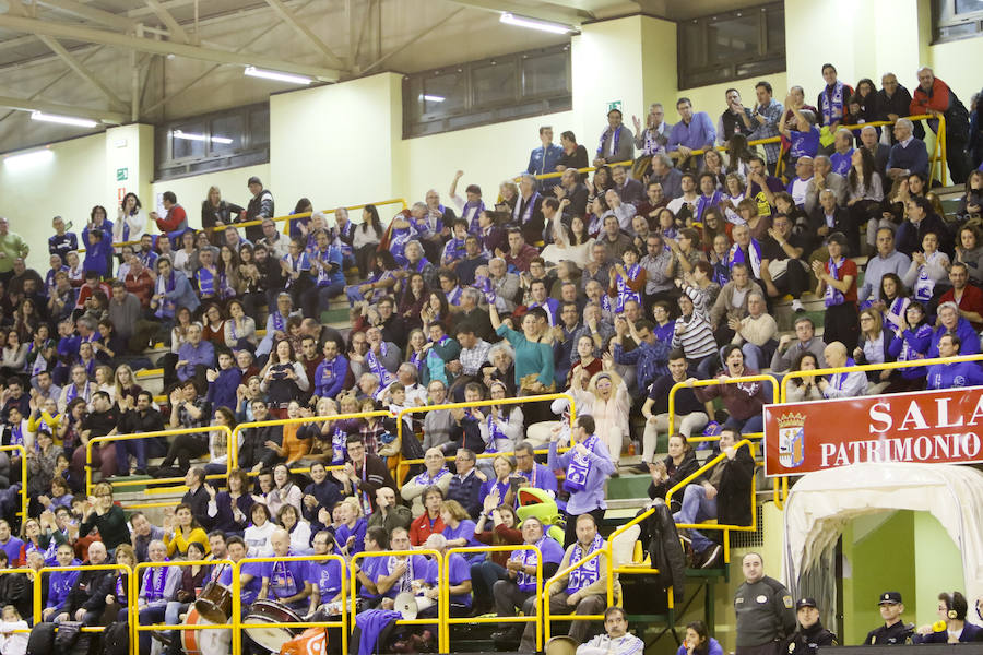 Una canasta de Laura Nicholls a escasos segundos para el final del partido le dio al equipo salmantino una importante victoria en la Euroliga que le permite seguir en la lucha por entrar en los cuartos de final