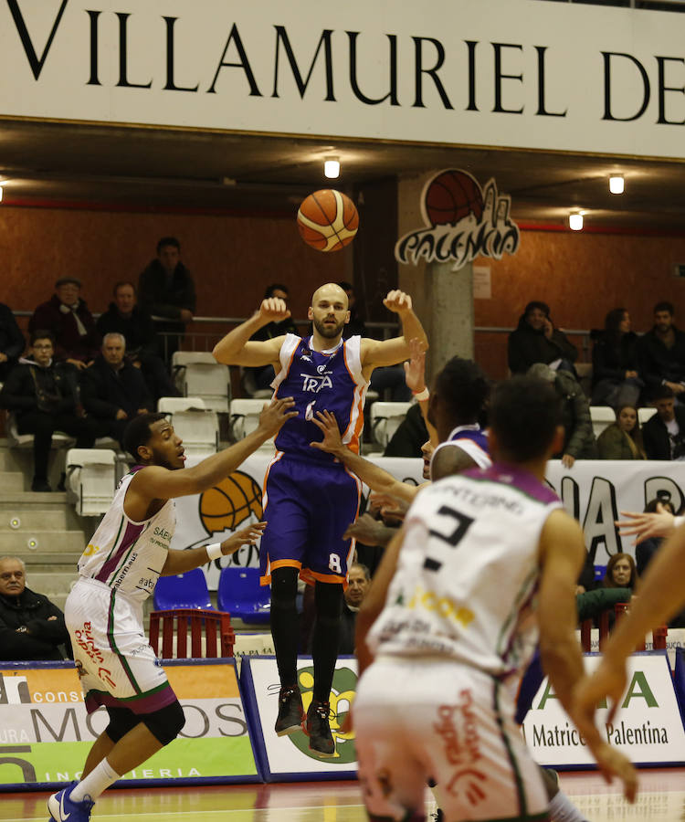 El Chocolates Trapa Palencia gana en el último segundo
