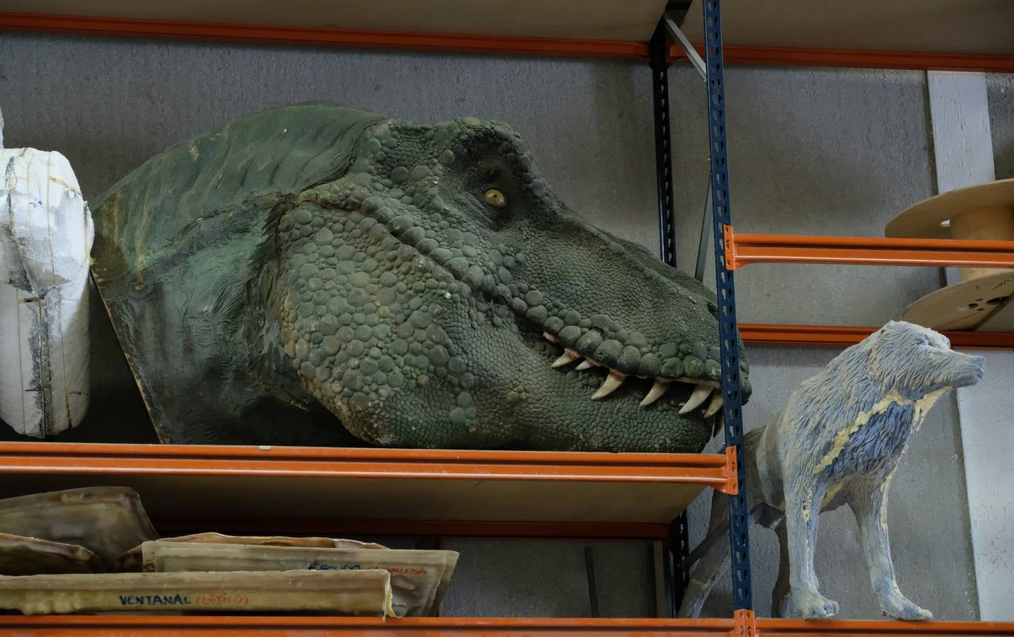 Cantabria elige la escultura de un simio creado por el escultor Miguel Lobato en su empresa de efectos especiales ML FX Studios para promocionar Cabárceno