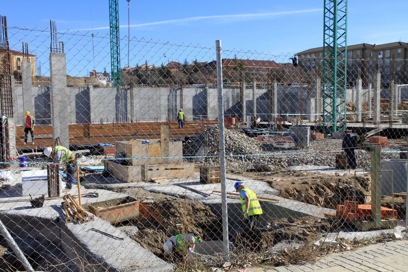 Será un edificio de tres plantas, más una bajo rasante, y en una primera fase se reubicarán los diez juzgados hoy diseminados por la ciudad