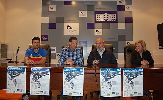 Vinuesa abre la temporada de triatlón en España