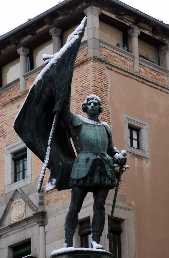 Vuelve la nieve a Segovia