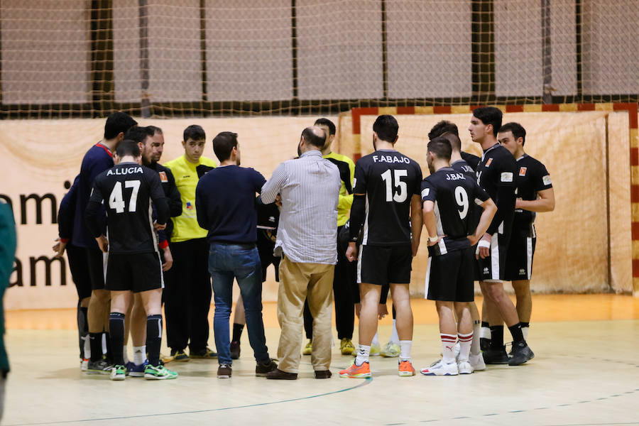 Partido entre el BM Ciudad de Salamanca y el BM Safa