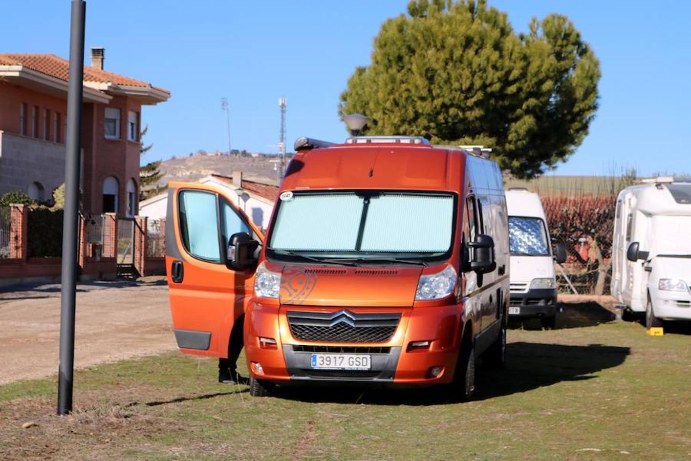 Concentración de furgonetas camper en Torquemada