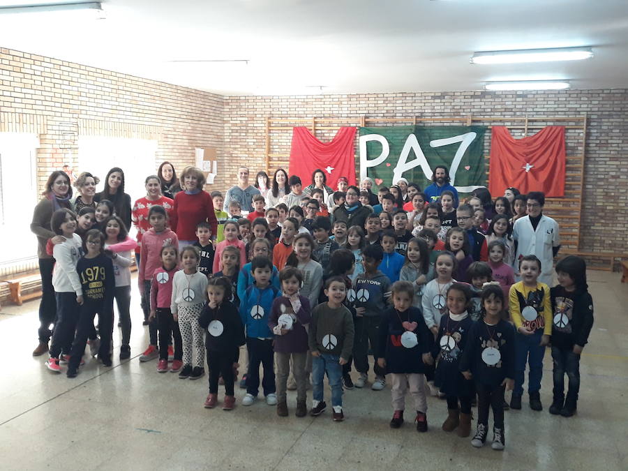 El Día de la Paz en otros colegios de la capital y de la provincia 