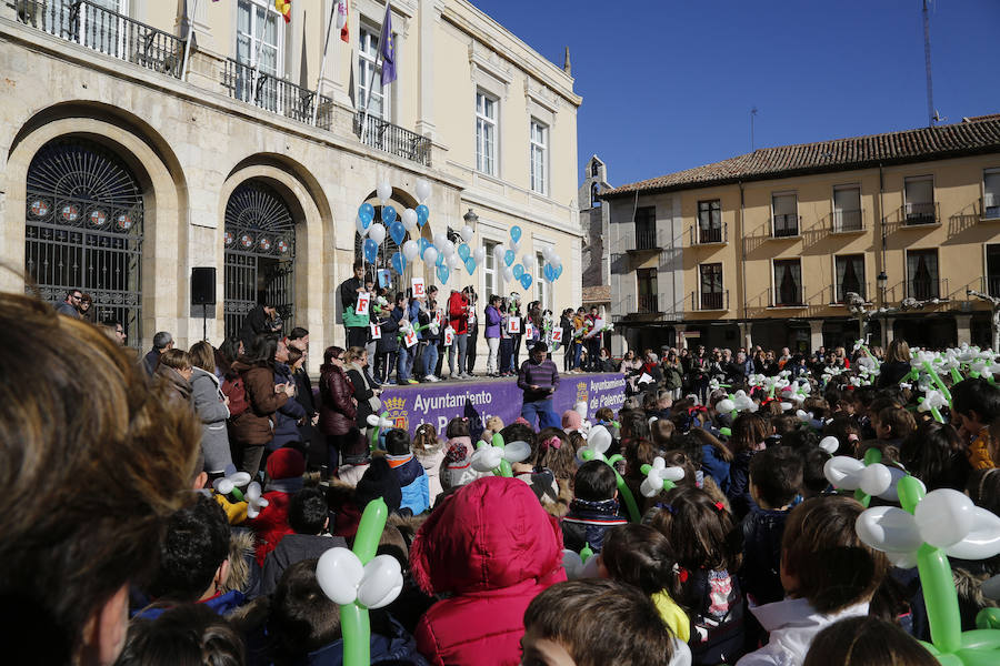 El colegio Filipenses celebra el Día de la Paz en la Plaza Mayor