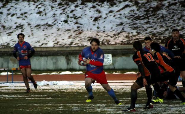 Momento del partido disputado por el BigMat Tabanera Lobos.