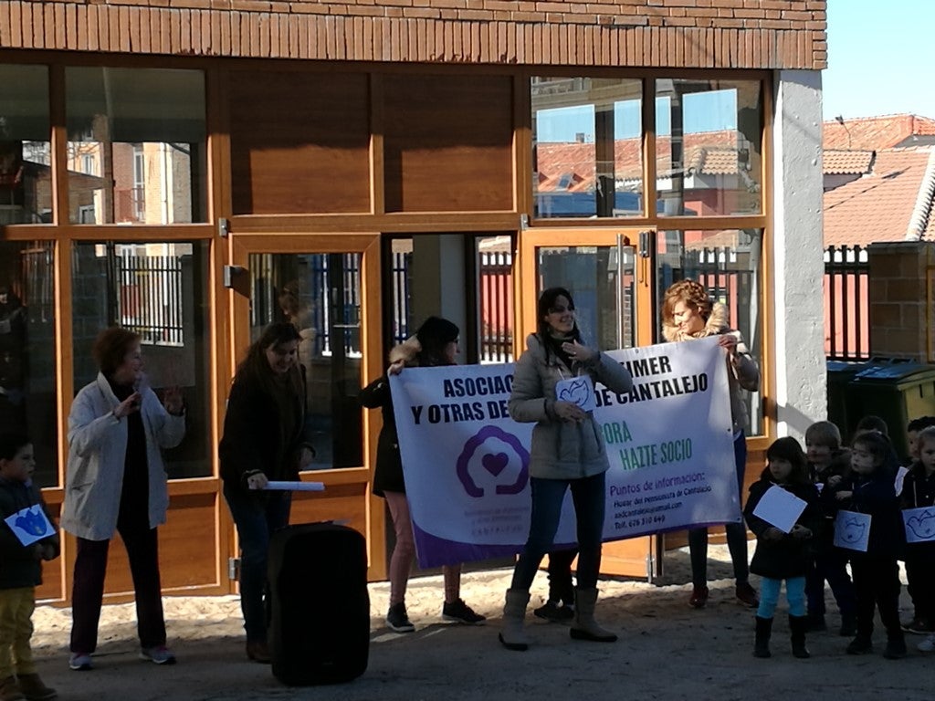 Día de la Paz en el CEIP Arenales de Cantalejo