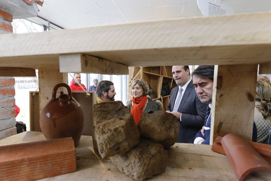 La ministra de Agricultura y Pesca, Alimentación y Medio Ambiente, Isabel García Tejerina, visitó esta mañana el parque fluvial de la Aldehuela, en Salamanca, y la Isla del Soto. 